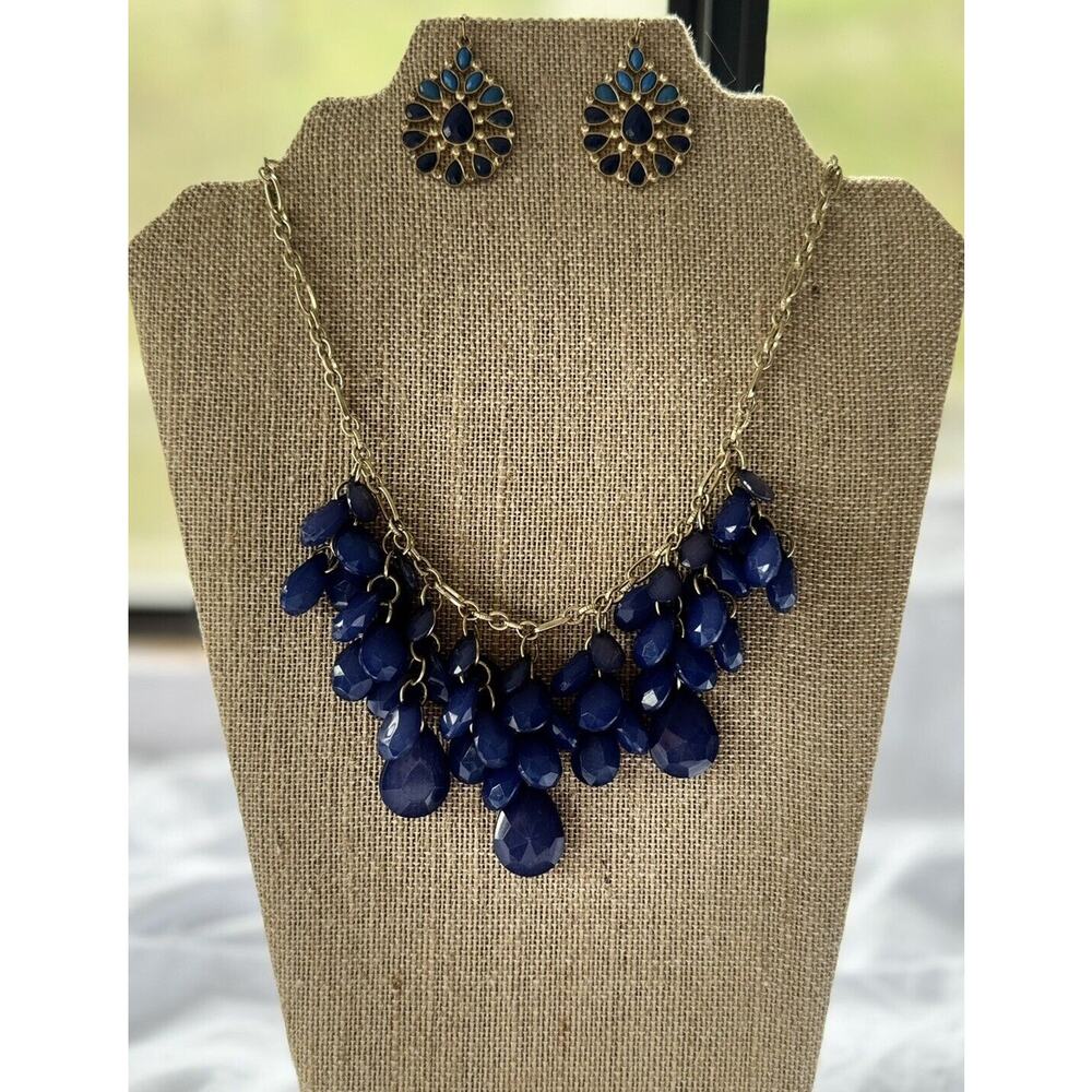 Blue Cluster Acrylic Crystal Accents Statement Necklace & Earrings Set Fashion